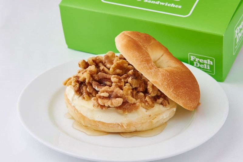 8. WALNUT & HONEYCREAM CHEESE