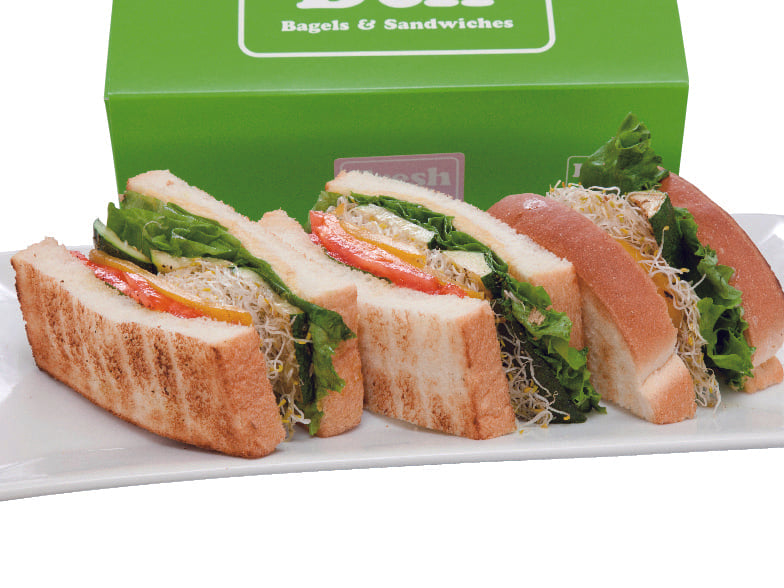 23. GRILLED VEGGIE SANDWICH(Lacto-Vegetarian)