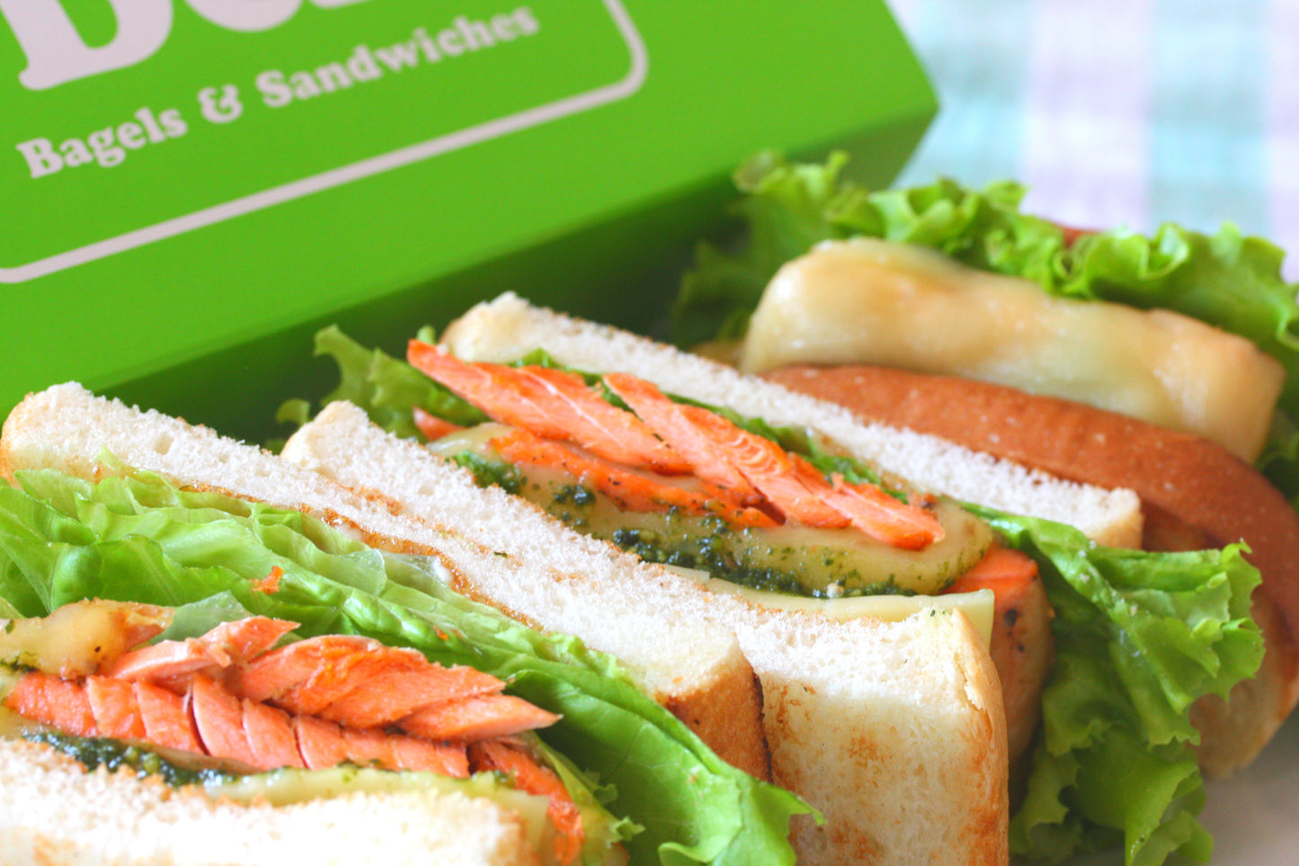 26. GRILLED SALMON(Basil Sauce)