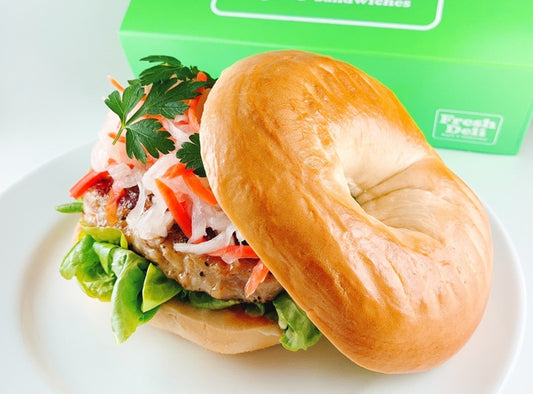 18. Tsukune Bánh mì Bagel